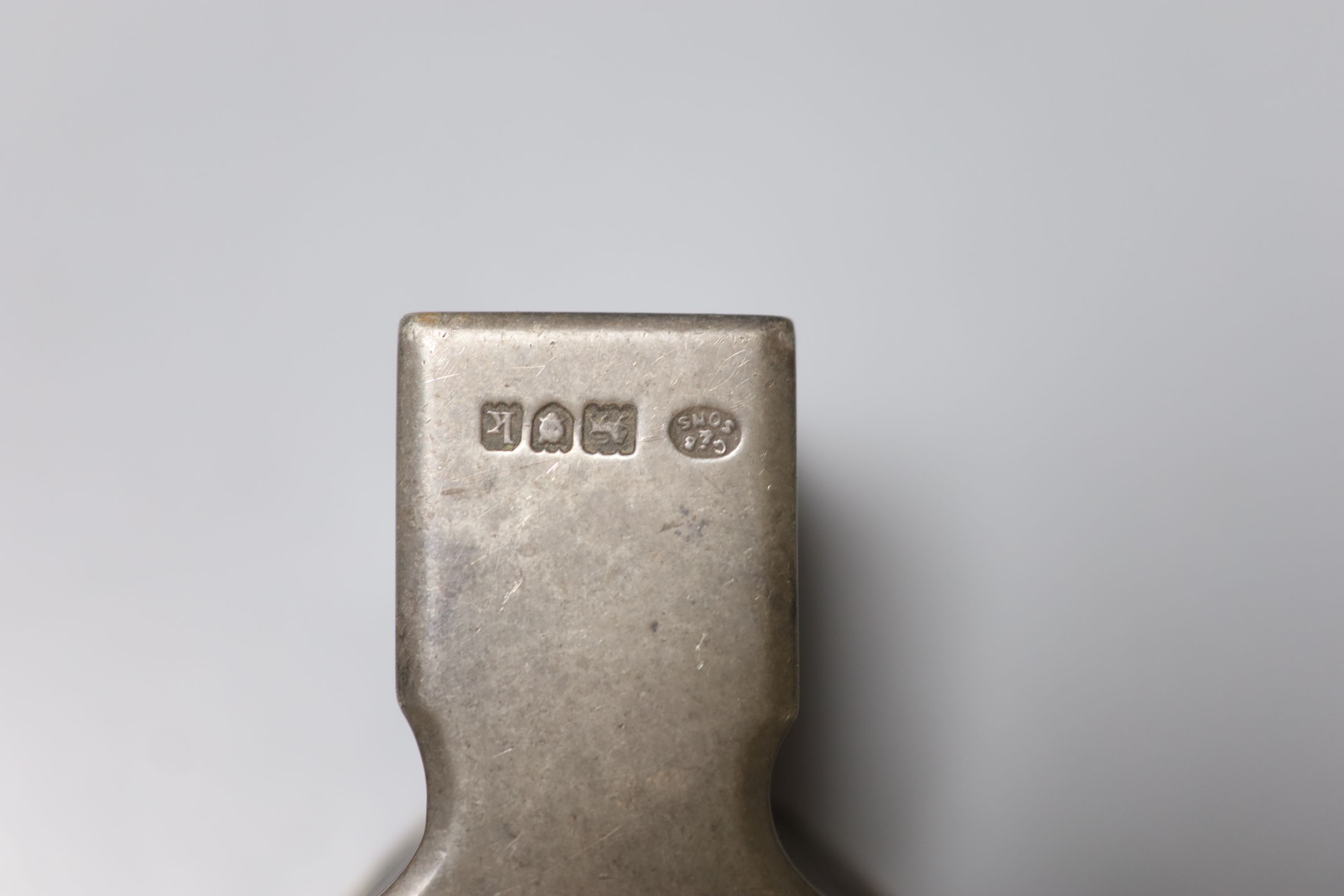 An Edwardian silver decanter lock(no key), George Betjemann & Sons, London, 1905, 71mm.